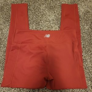 New Balance salmon leggings